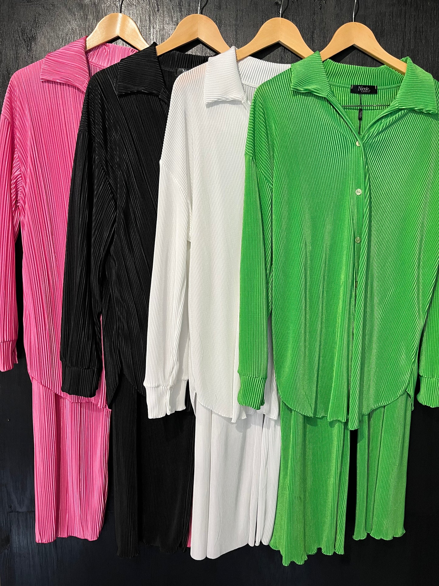 ladies 2pc plisse shirt and trouser set