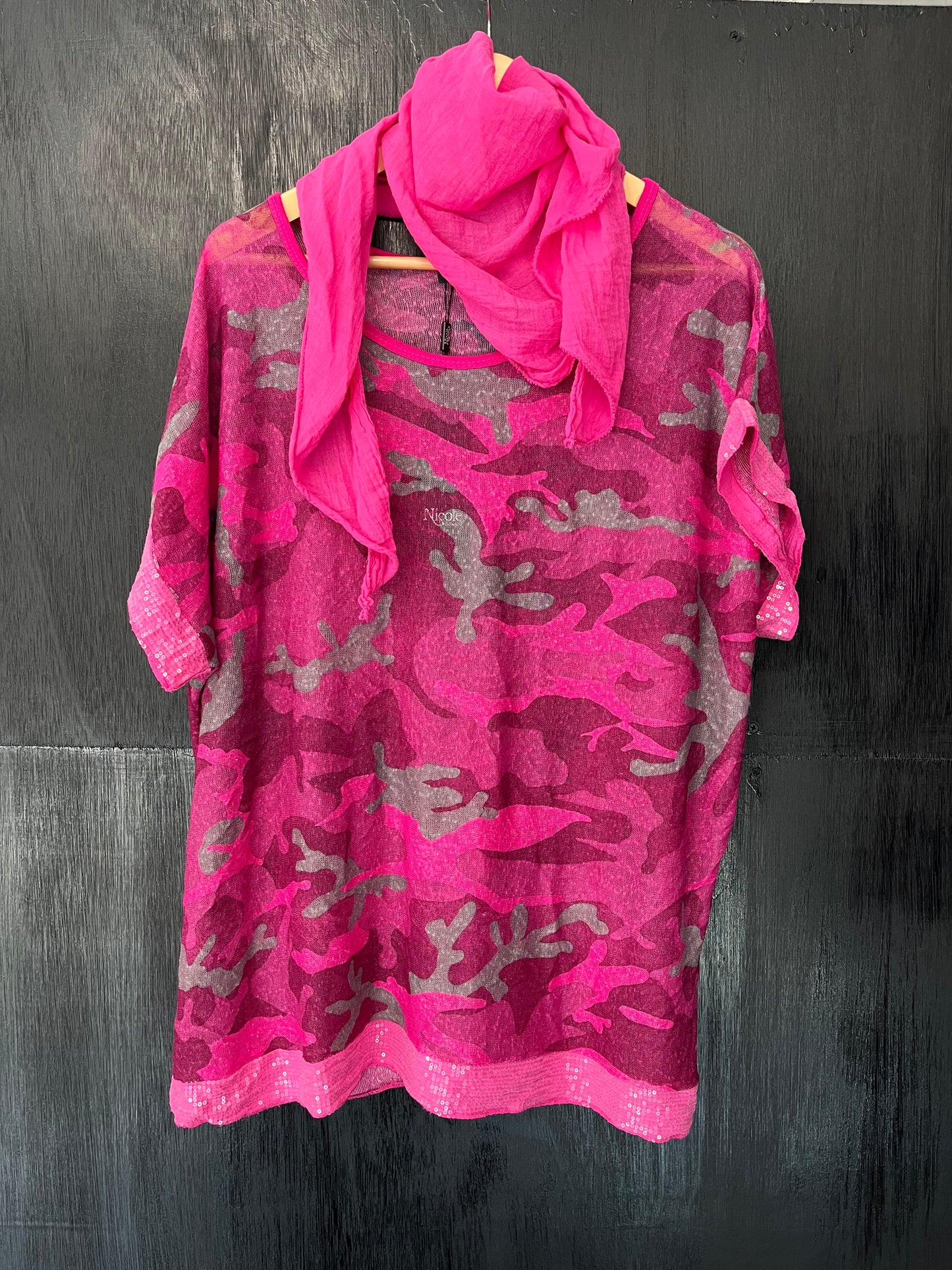 sequin cuff and hem camo print tee with matching scarf