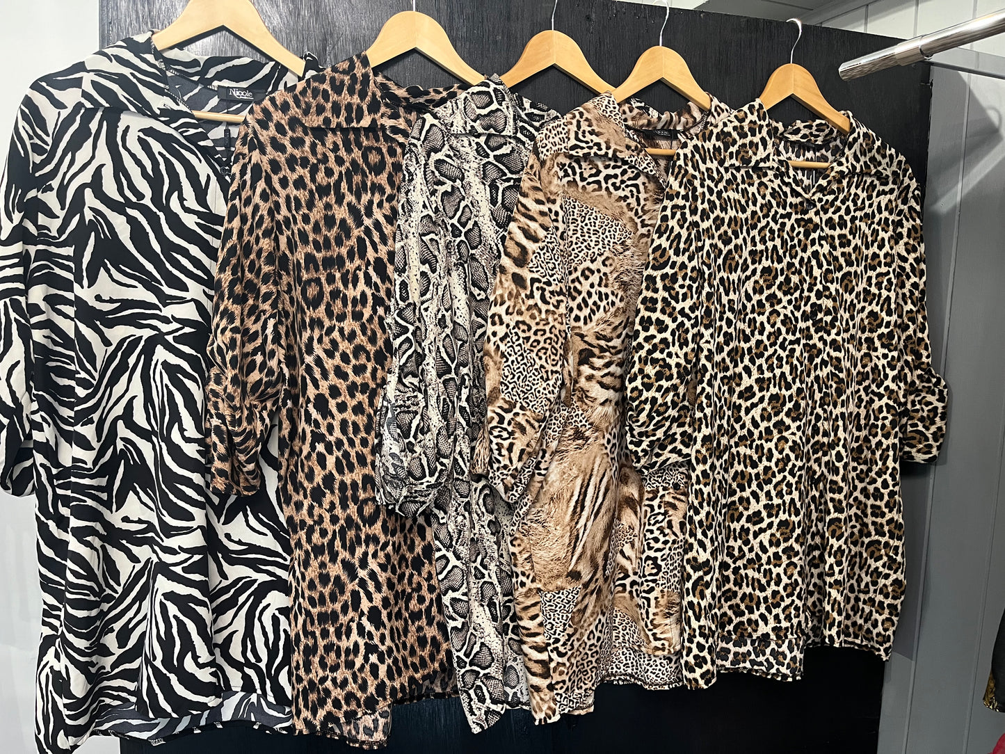 animal printed long Button shirt with button roll sleeves
