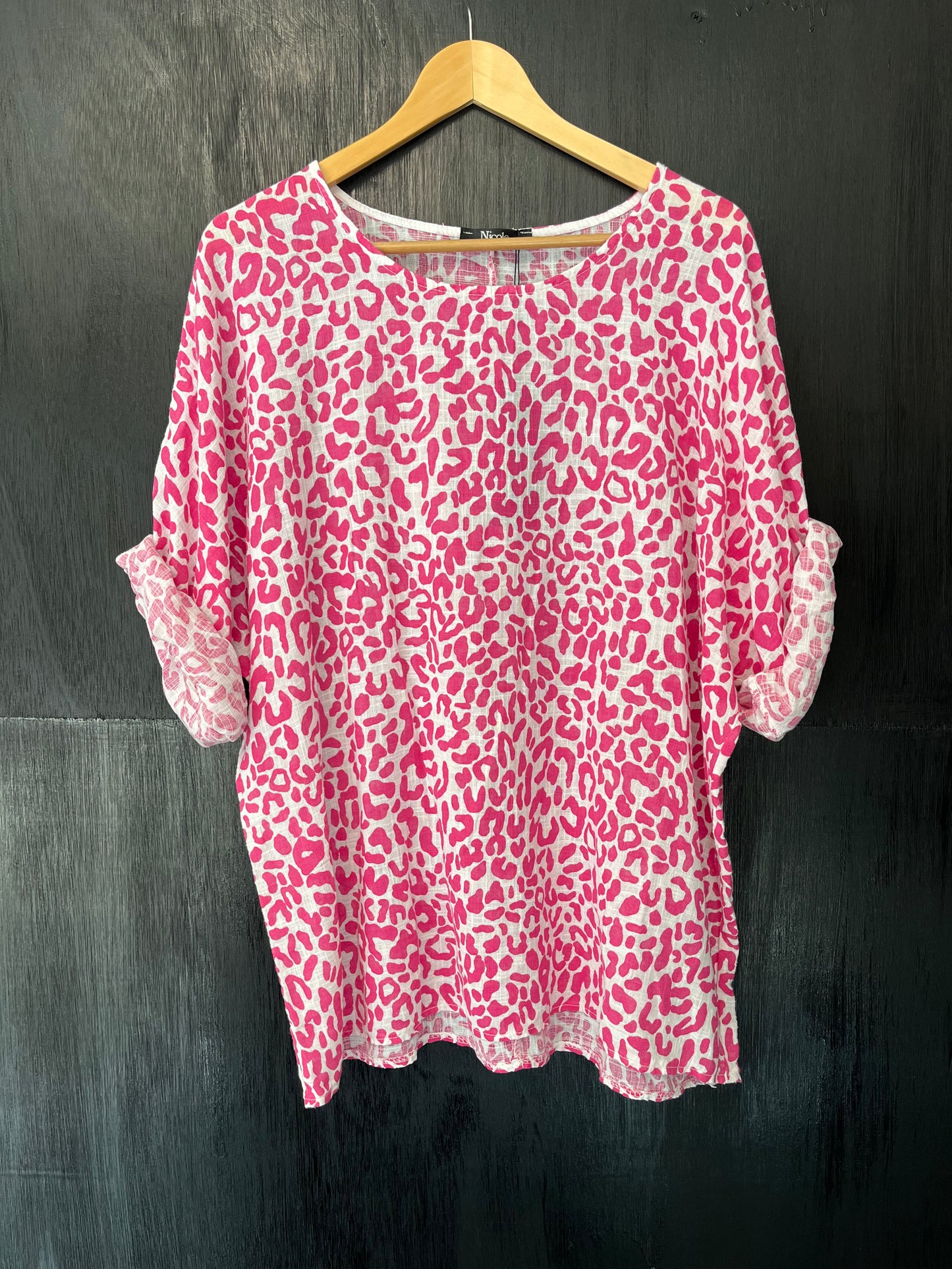 animal printed roll slv top