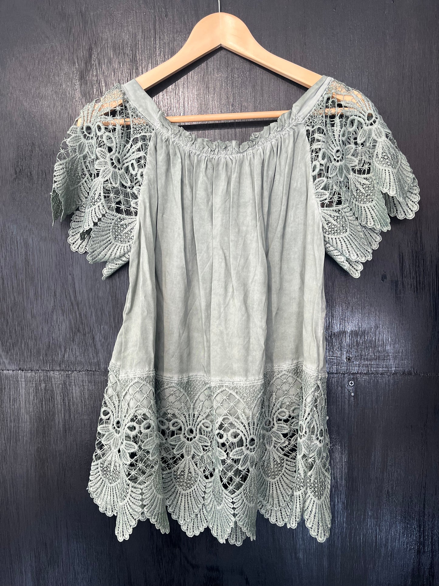 ladies Gypsy style crochet trim top