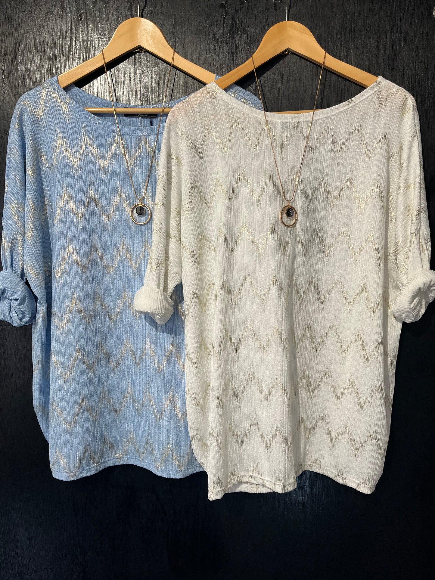 textured top with a zig zag foil design and necklace
