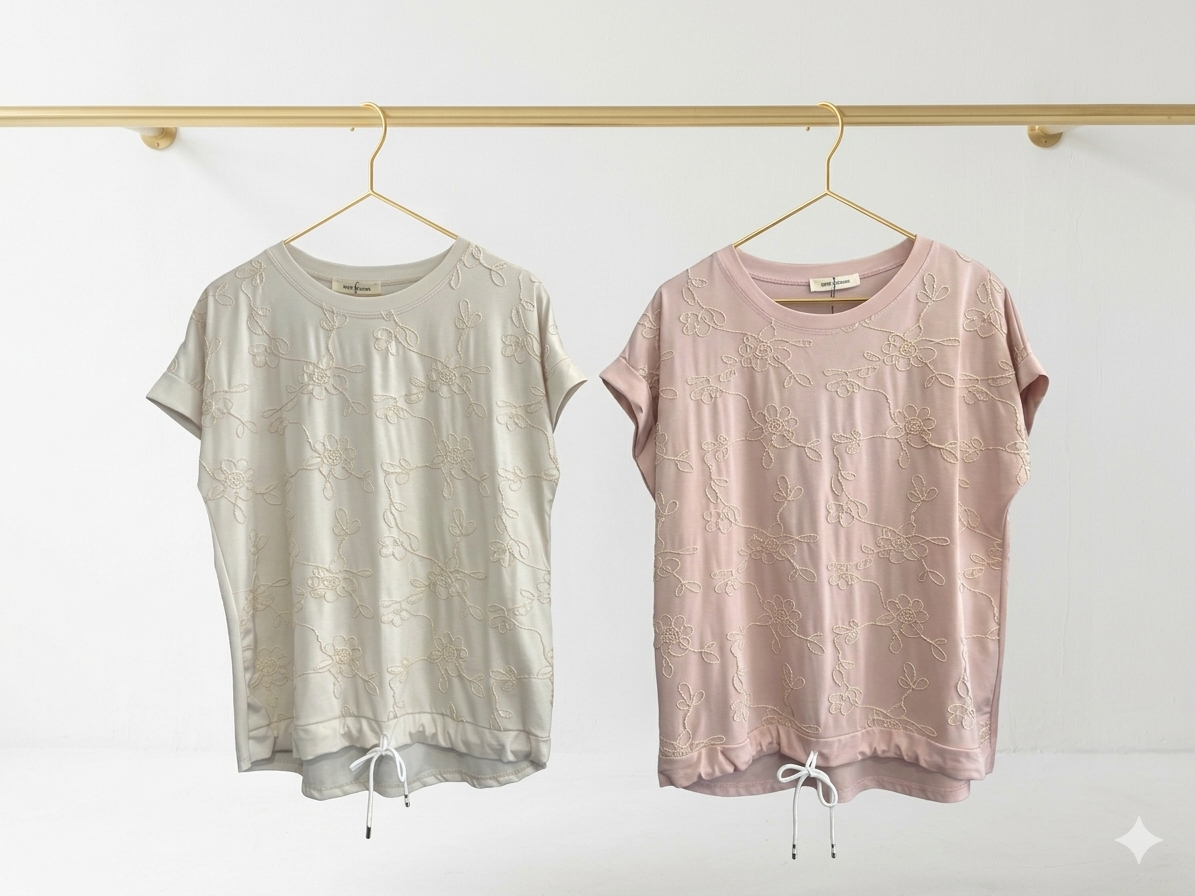 Embroidery pattered t- shirt