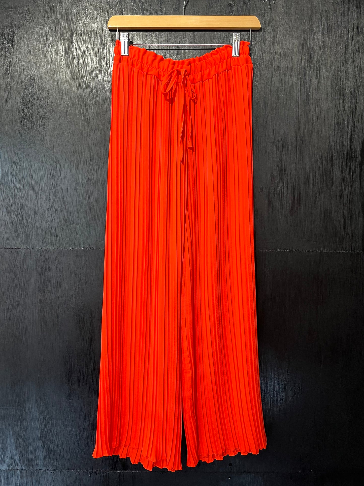 ladies full pleated trouser