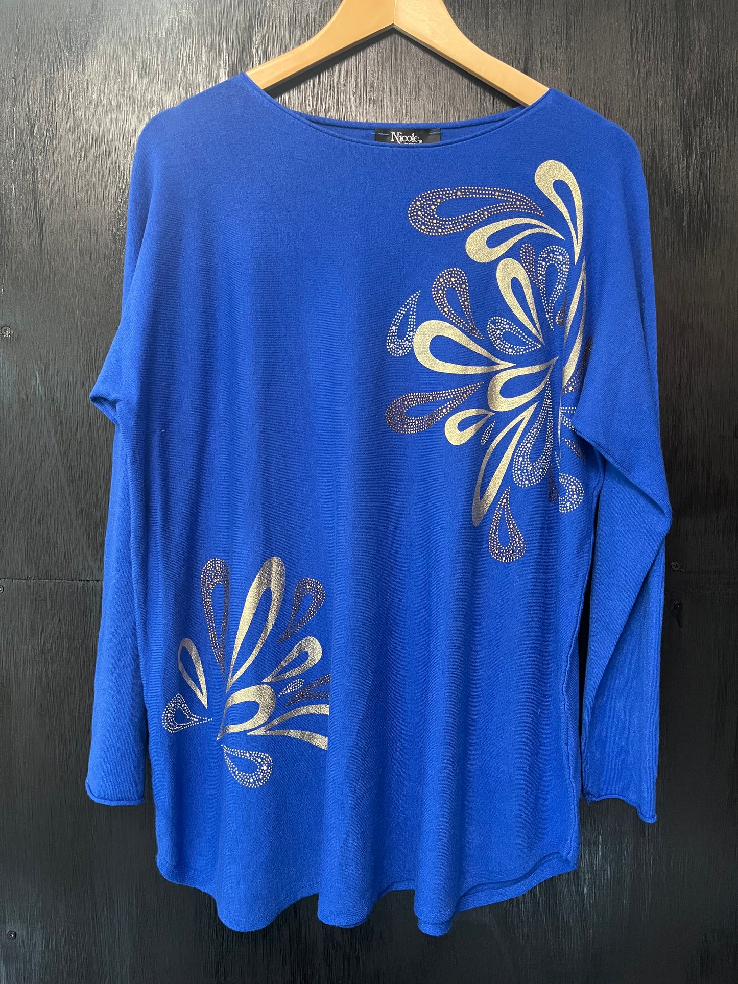 soft Knit jumper with duel floral print embellishment