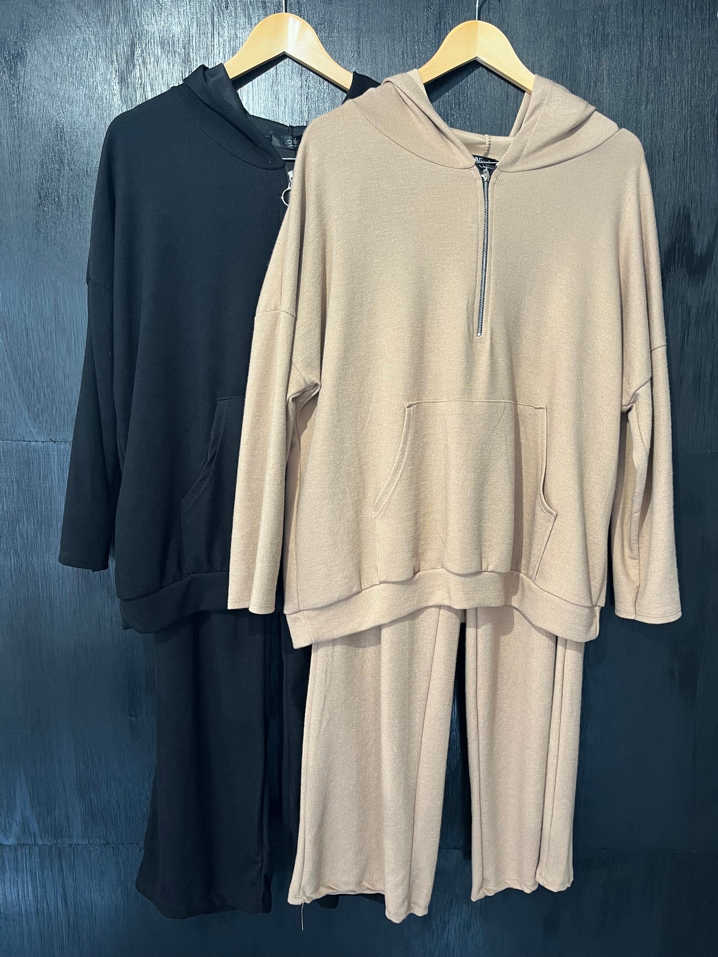 2pc leisure set zip hoodie with kangaroo pocket and pocket trousers