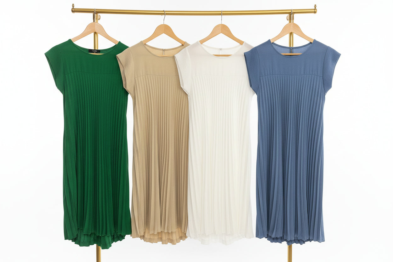 short pleated pocket dress